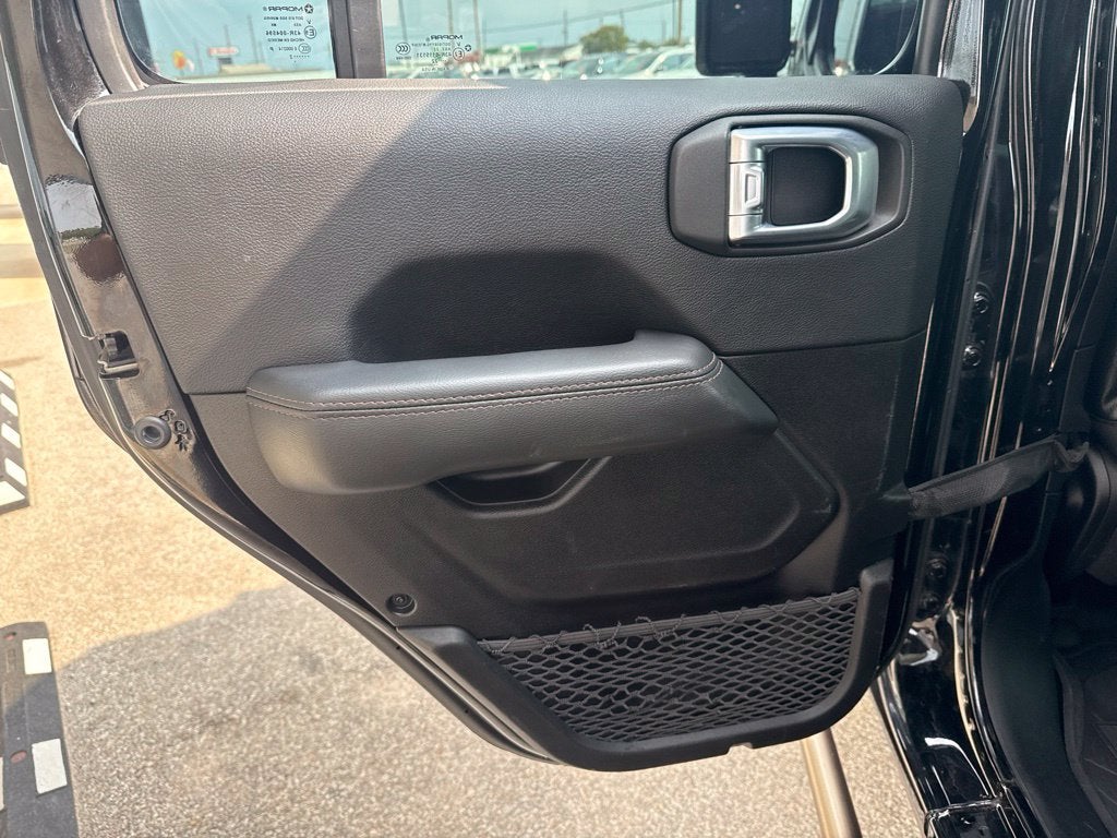2022 Jeep Wrangler Unlimited Rubicon 392
