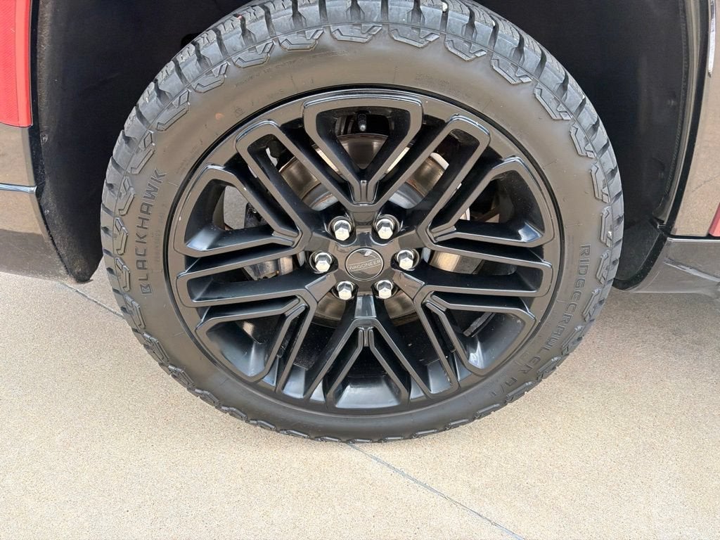 2025 Jeep Wagoneer Series II Carbide