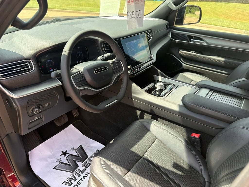 2025 Jeep Wagoneer Series II Carbide