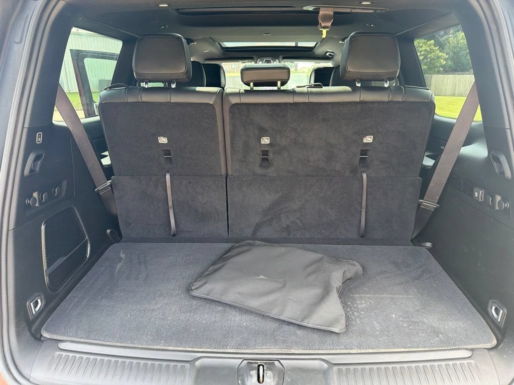 2025 Jeep Wagoneer Series II Carbide