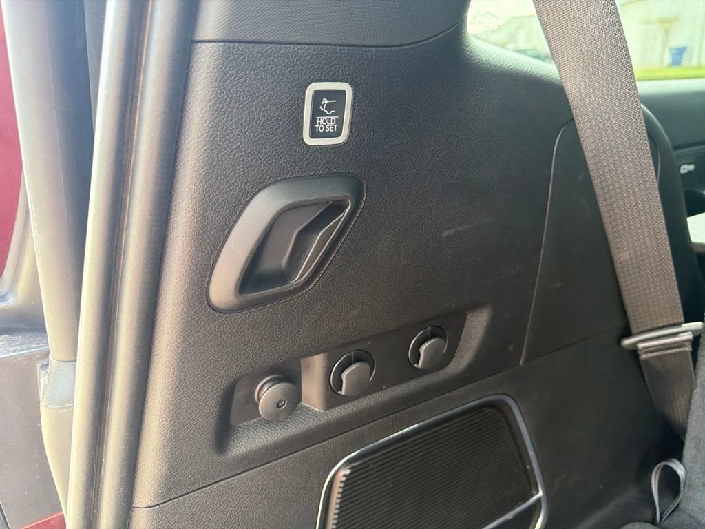 2025 Jeep Wagoneer Series II Carbide