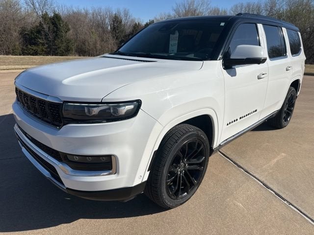 2022 Jeep Grand Wagoneer Series III