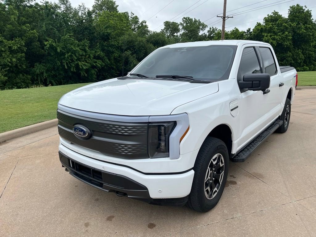 2023 Ford F-150 Lightning Pro
