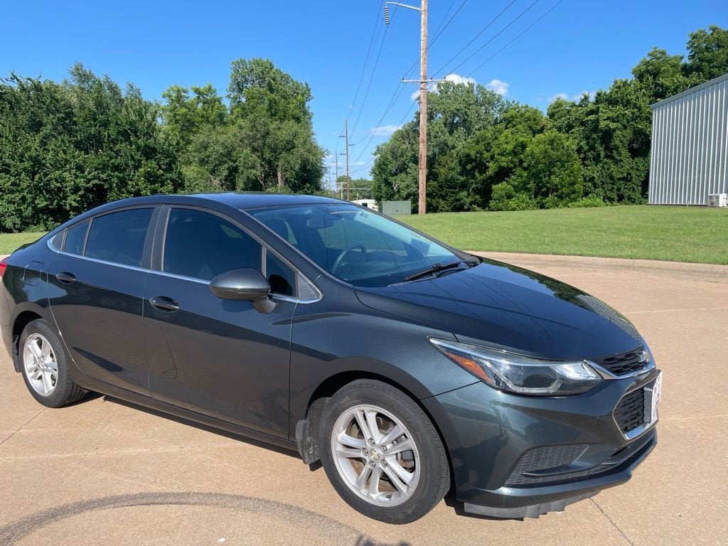 2017 Chevrolet Cruze LT