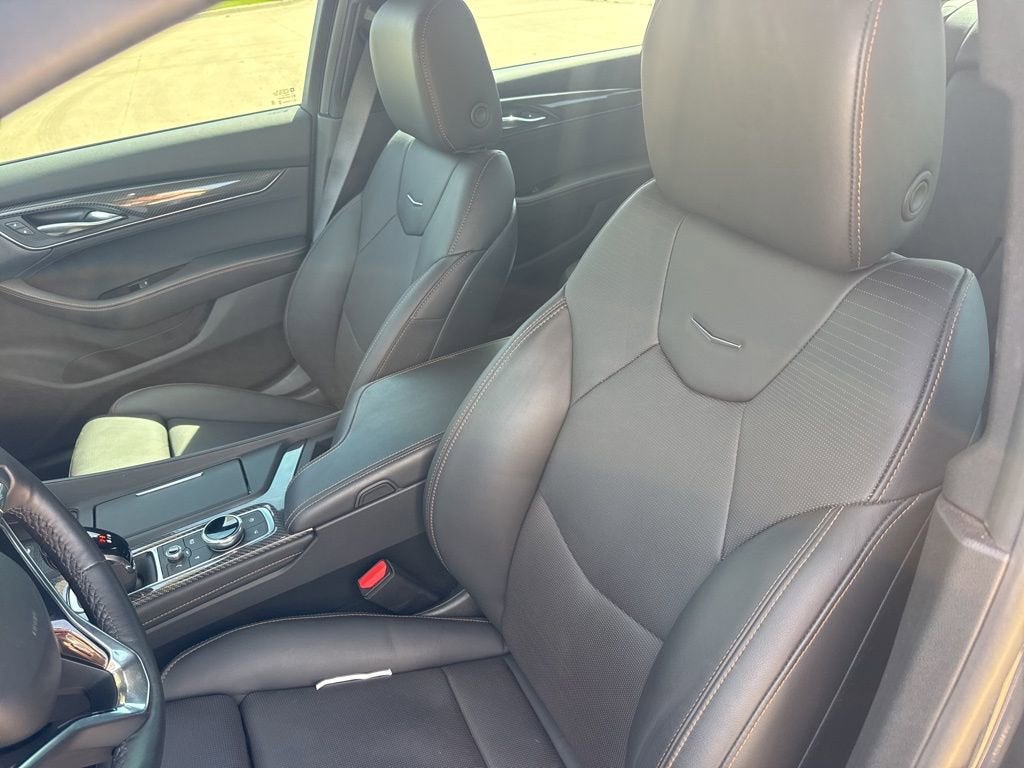 2025 Cadillac CT5 Sport