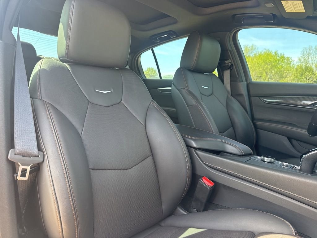 2025 Cadillac CT5 Sport