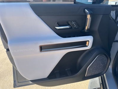 2024 GMC HUMMER EV SUV 2X