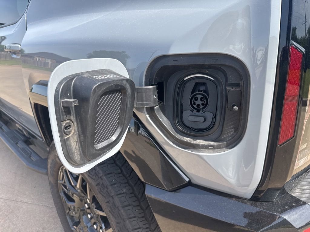 2024 GMC HUMMER EV SUV 2X