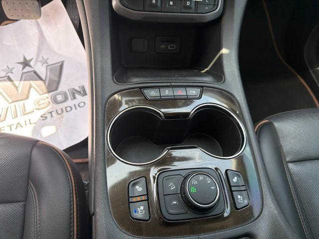 2021 GMC Acadia AT4
