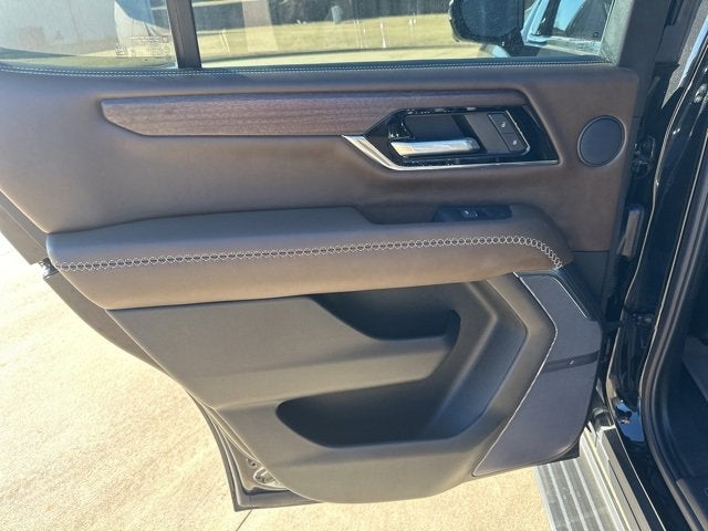 2025 GMC Yukon Denali Ultimate