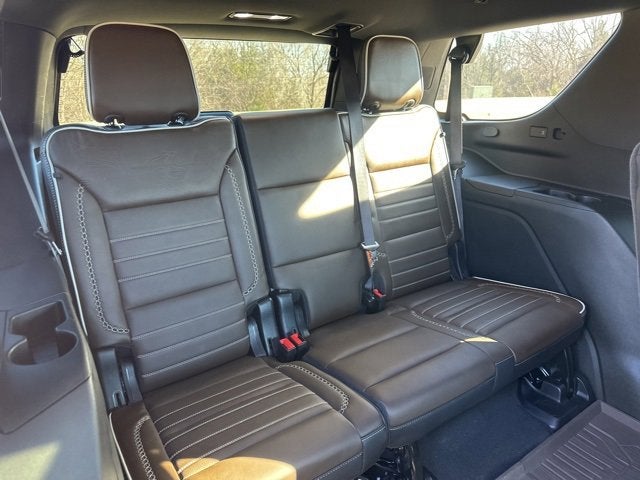 2025 GMC Yukon Denali Ultimate