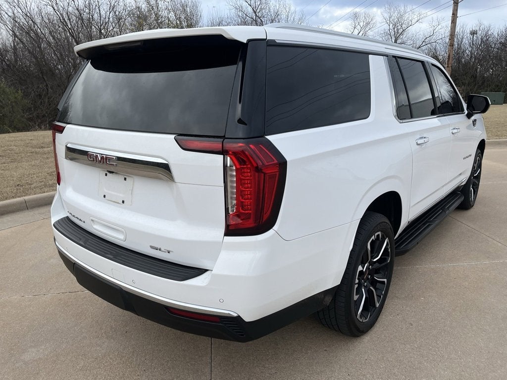 2023 GMC Yukon XL SLT
