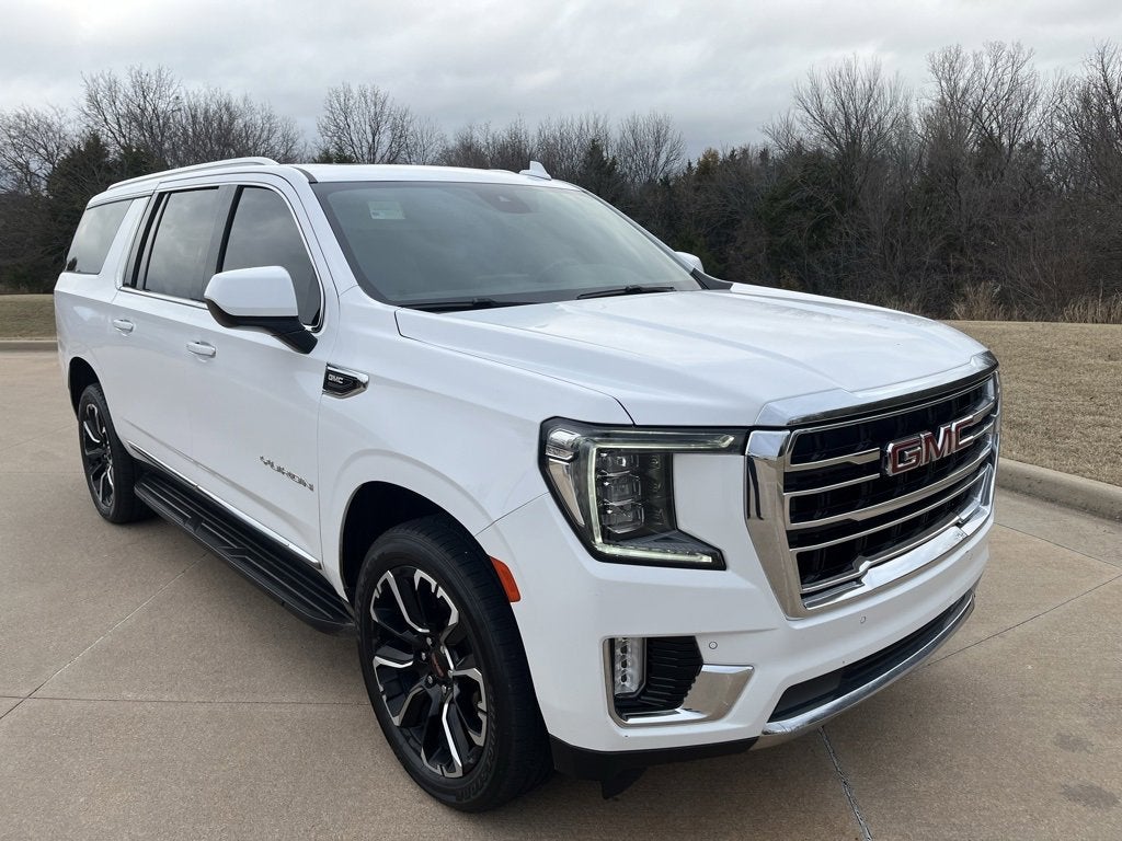 2023 GMC Yukon XL SLT