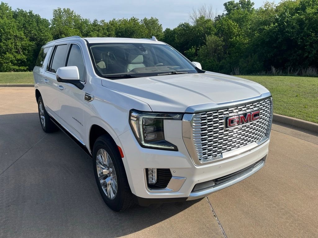 2022 GMC Yukon XL Denali