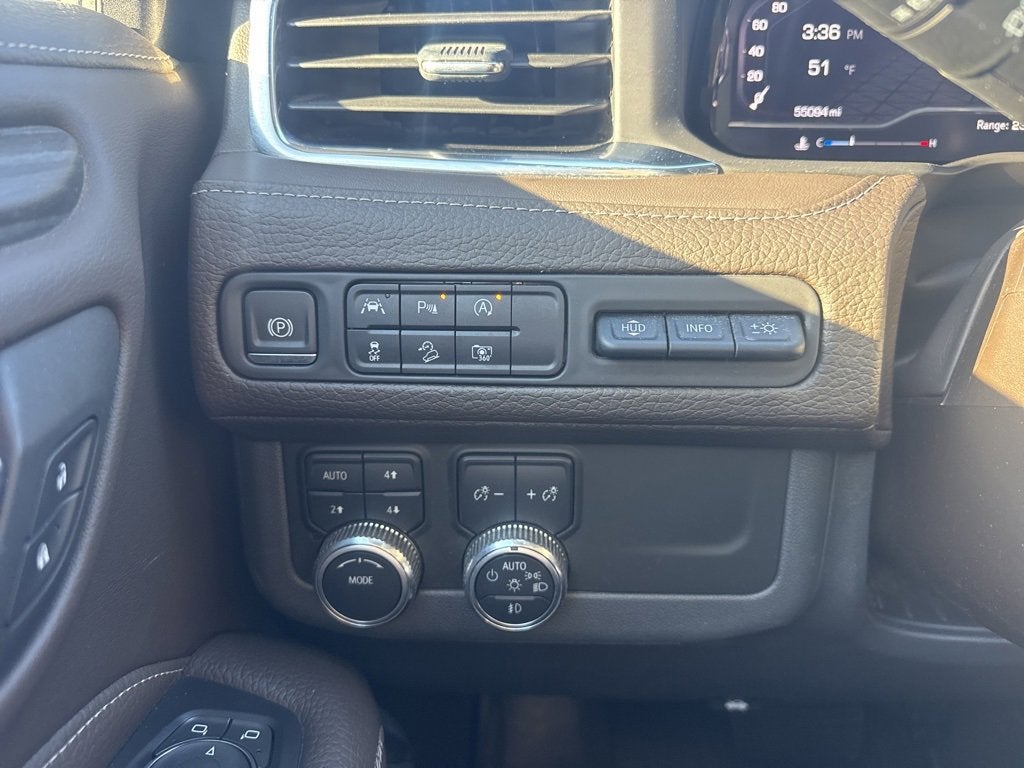 2023 GMC Yukon XL Denali