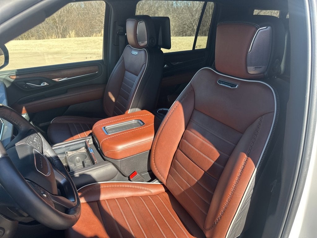 2024 GMC Yukon XL Denali Ultimate
