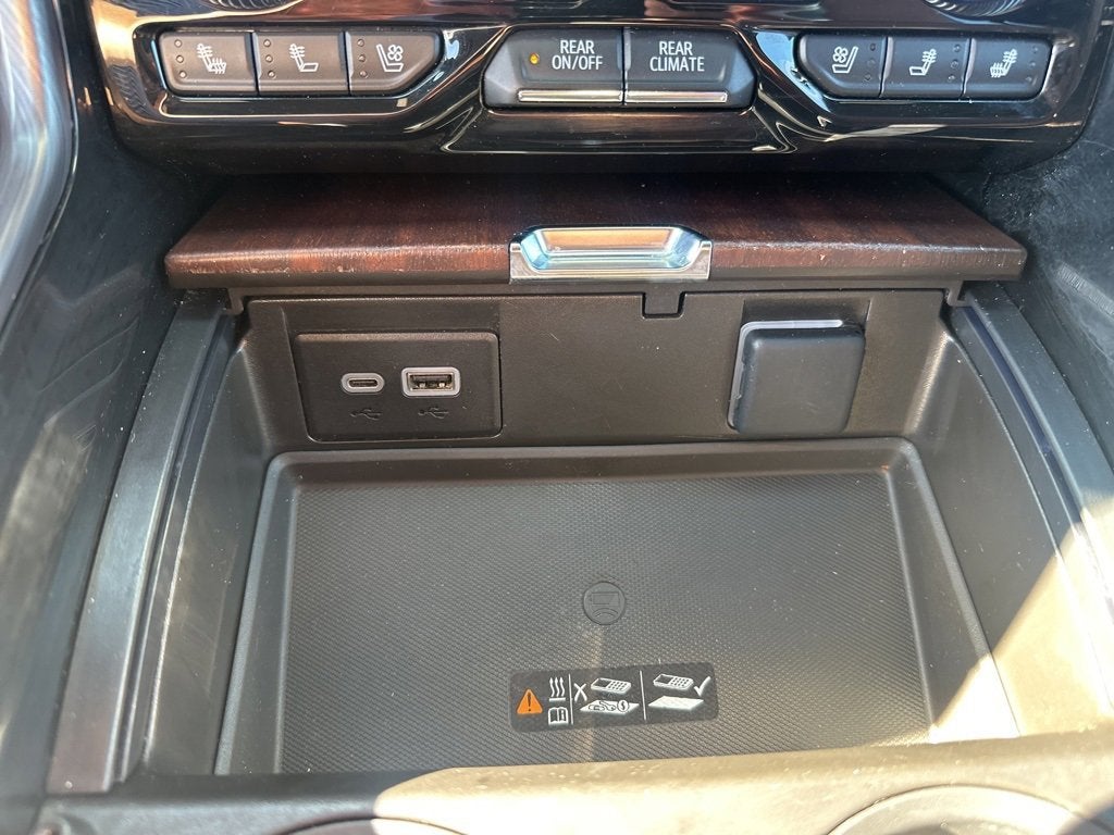 2024 GMC Yukon XL Denali Ultimate