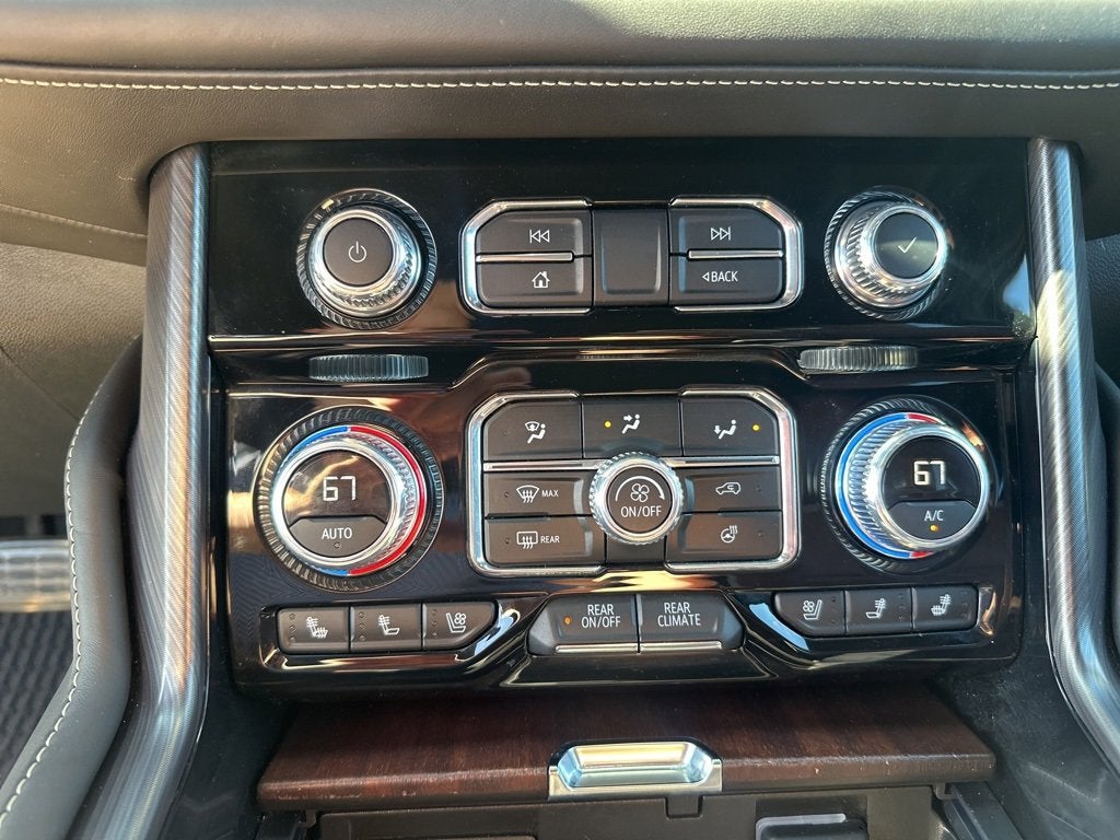 2024 GMC Yukon XL Denali Ultimate