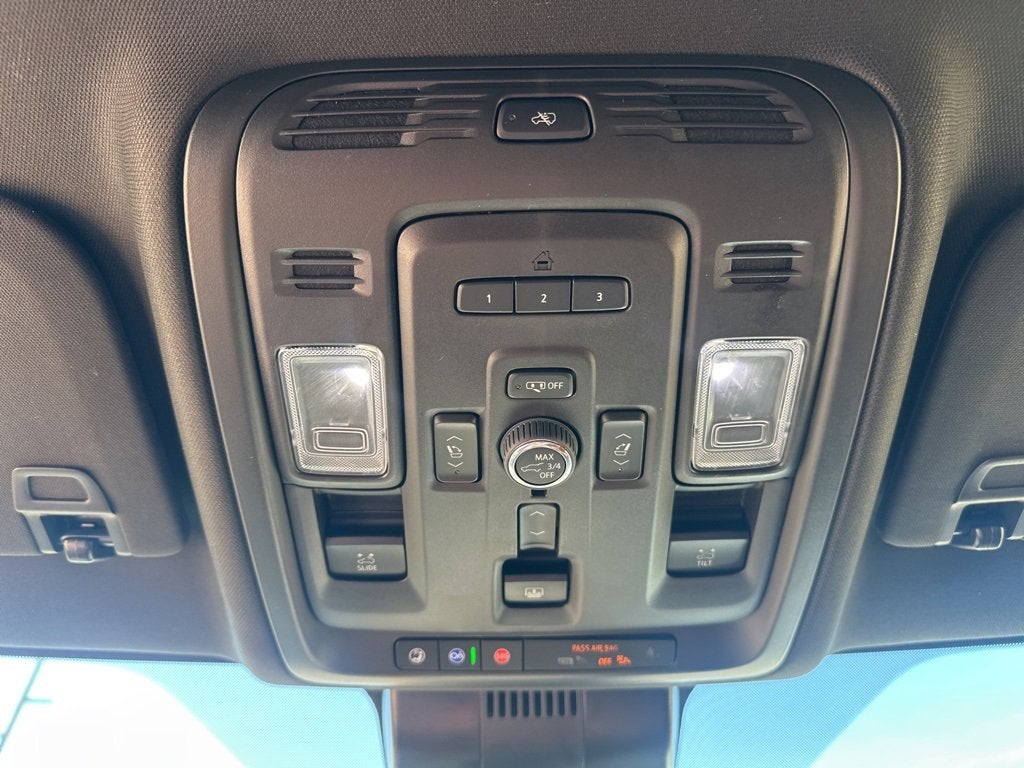 2024 GMC Yukon XL Denali Ultimate