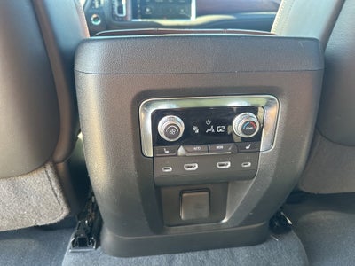 2024 GMC Yukon XL Denali Ultimate