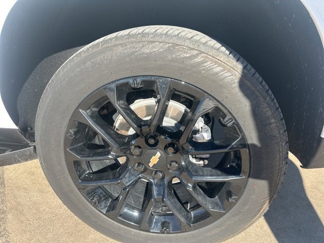 2025 Chevrolet Suburban LT