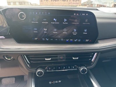 2025 Chevrolet Suburban Premier