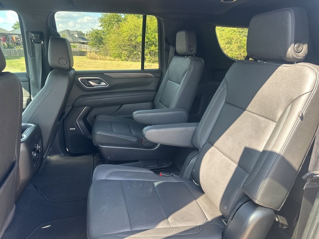 2021 Chevrolet Suburban LT