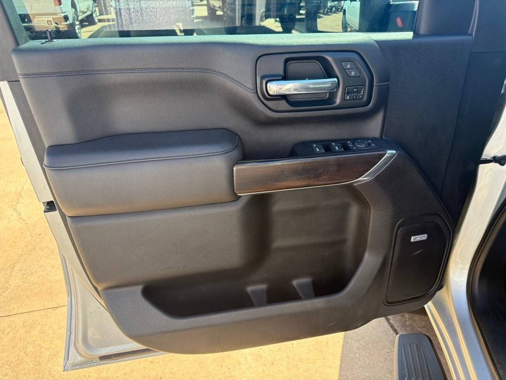2022 GMC Sierra 2500 HD SLT