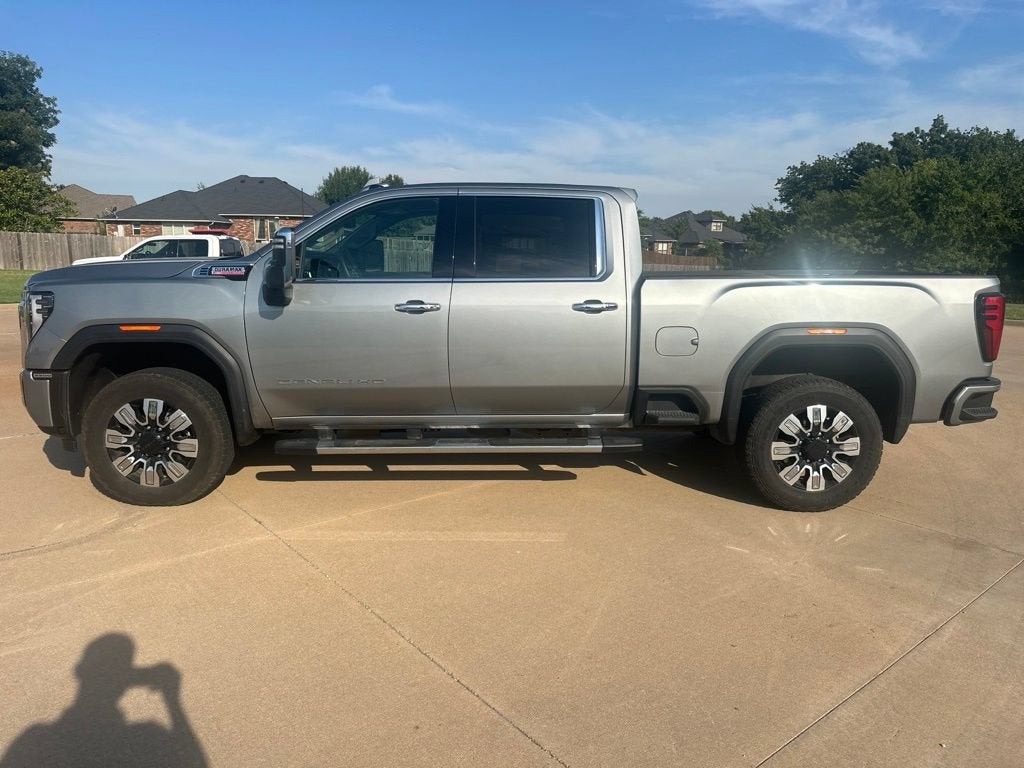 2025 GMC Sierra 2500 HD Denali