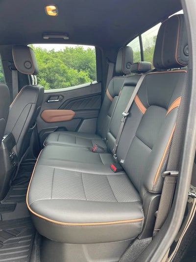 2025 GMC Canyon AT4