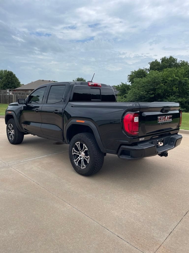 2025 GMC Canyon AT4