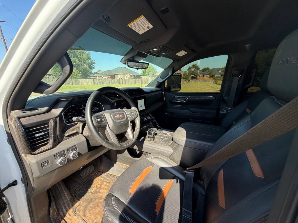 2025 GMC Sierra 1500 AT4
