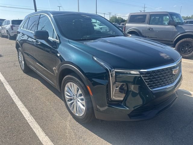 2024 Cadillac XT4 Luxury