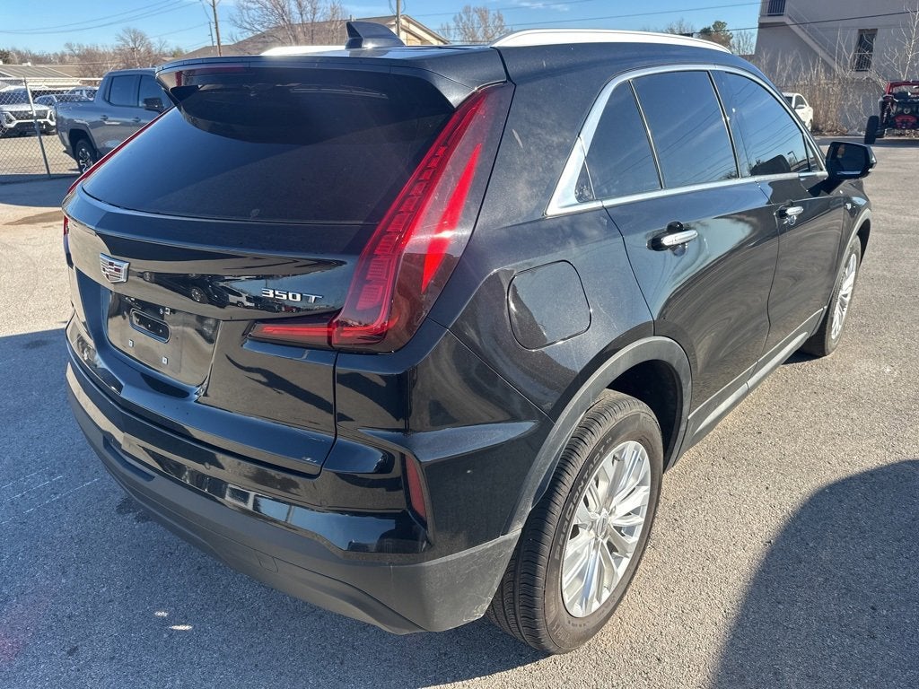 2024 Cadillac XT4 Luxury