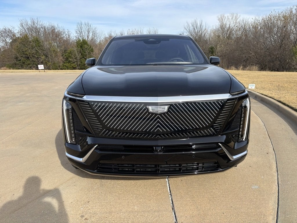 2026 Cadillac VISTIQ Luxury