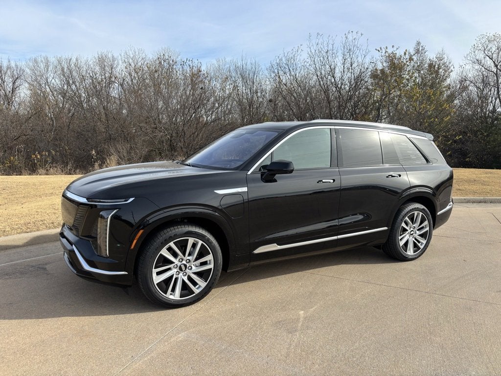 2026 Cadillac VISTIQ Luxury