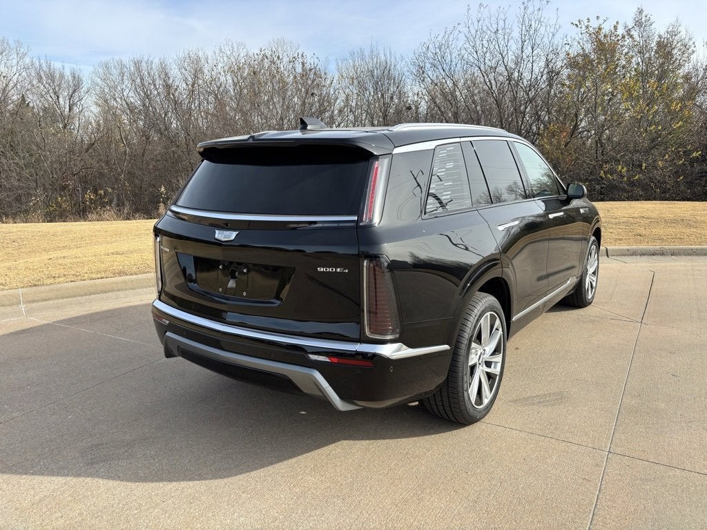 2026 Cadillac VISTIQ Luxury