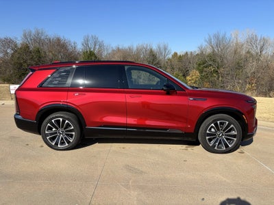 2026 Cadillac VISTIQ Sport