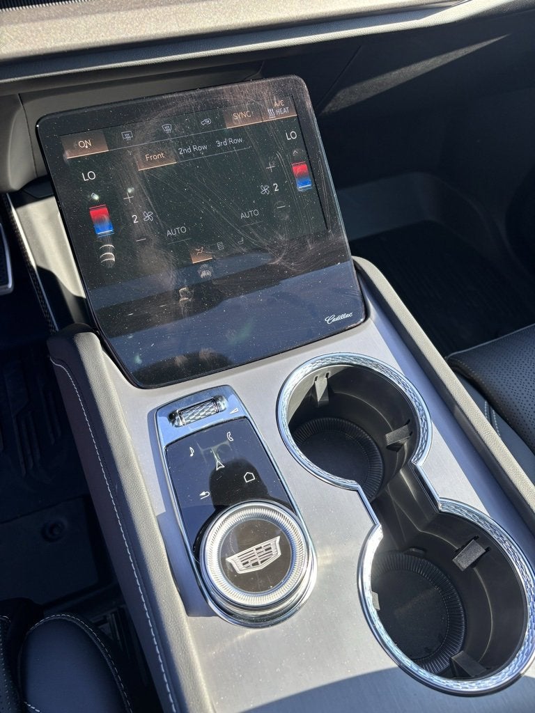 2026 Cadillac VISTIQ Sport