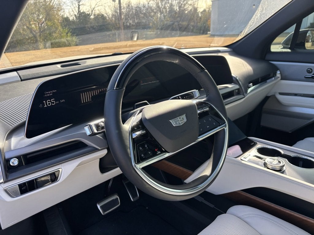 2026 Cadillac VISTIQ Sport