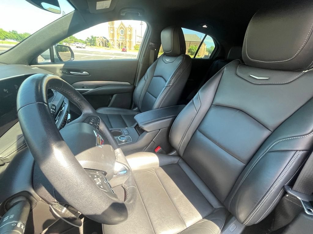2024 Cadillac XT4 Premium Luxury