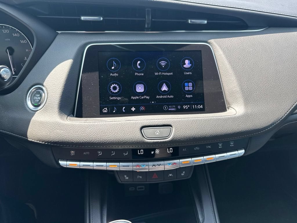 2023 Cadillac XT4 Premium Luxury