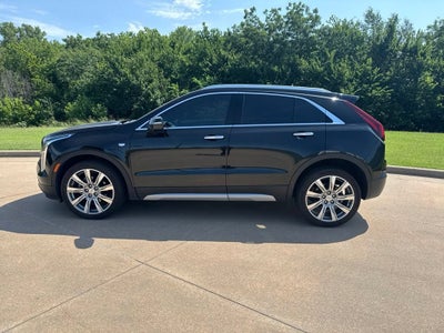 2023 Cadillac XT4 Premium Luxury