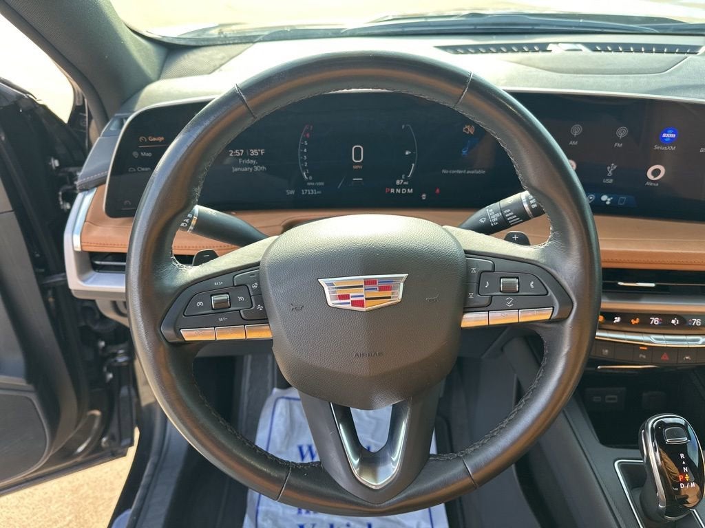 2024 Cadillac XT4 Premium Luxury