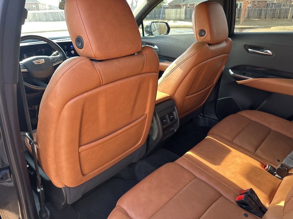 2024 Cadillac XT4 Premium Luxury