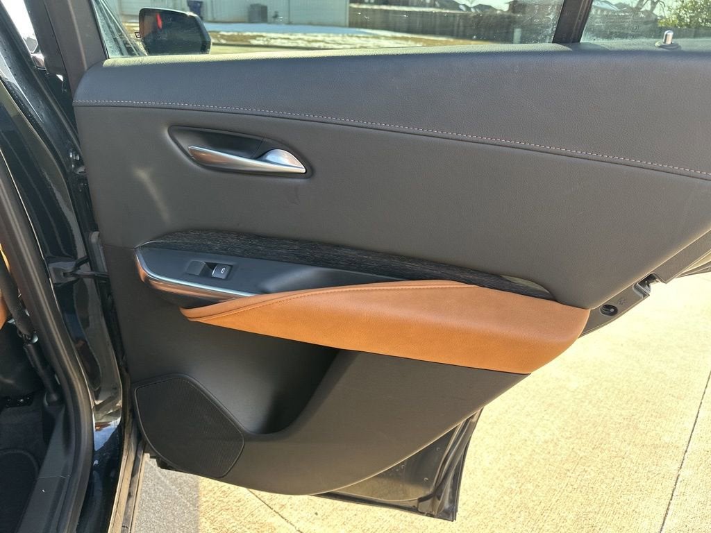 2024 Cadillac XT4 Premium Luxury