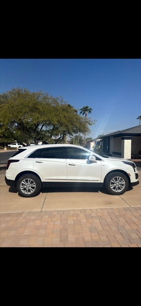 2025 Cadillac XT5 Luxury