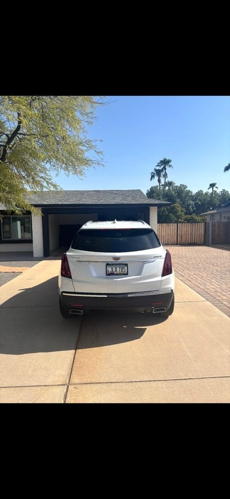 2025 Cadillac XT5 Luxury