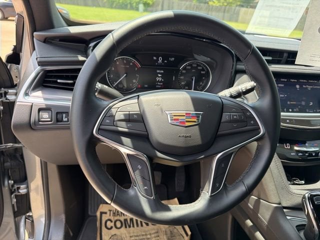 2024 Cadillac XT5 Luxury