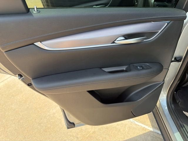 2024 Cadillac XT5 Luxury